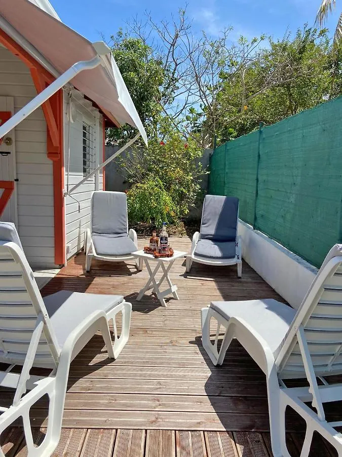 Beau Bungalow A Port-Louis Holiday home